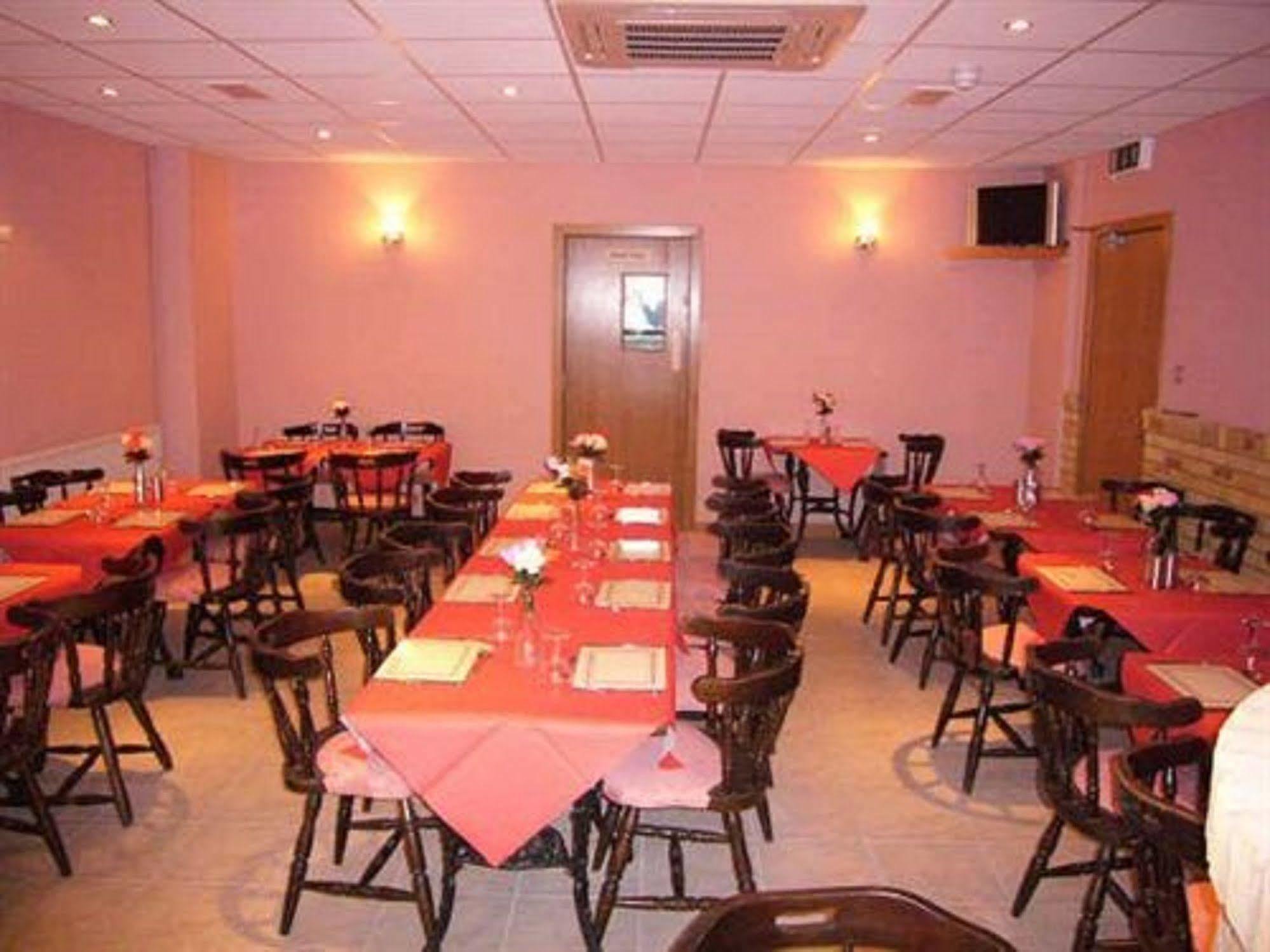 Rosemount Hotel Heathrow Hounslow Exterior foto